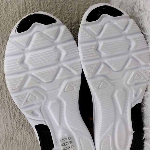 Inkkas FlexAires Black Gold Puppy  DesignCanvas Round Toe Lace Up Sneaker Shoe - Picture 9 of 16